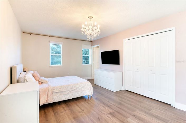 Image No.5-Propriété de 3 chambres à vendre à Orlando