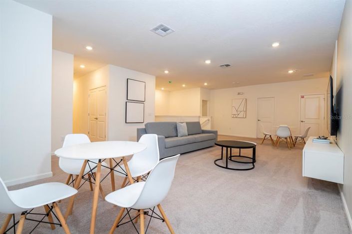 Image No.14-15 Bed Property for sale