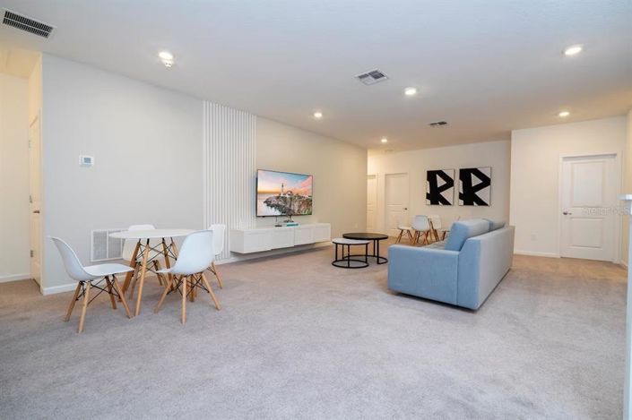 Image No.16-15 Bed Property for sale