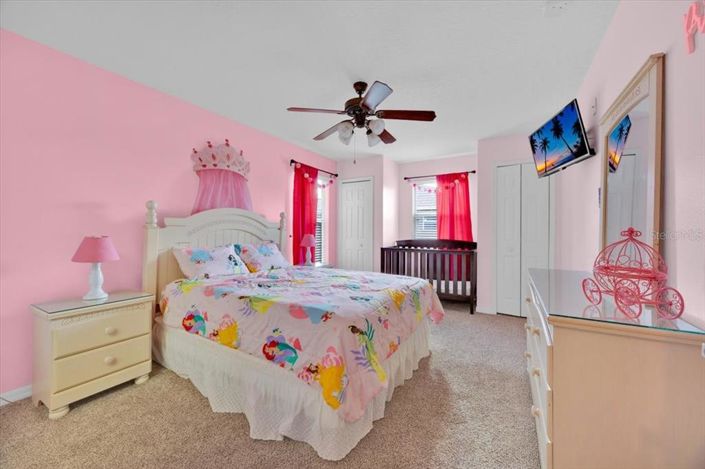 Image No.14-7 Bed Property for sale