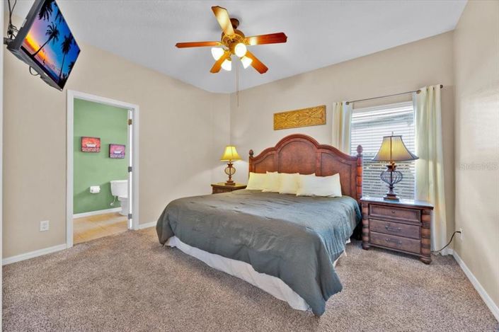 Image No.19-7 Bed Property for sale