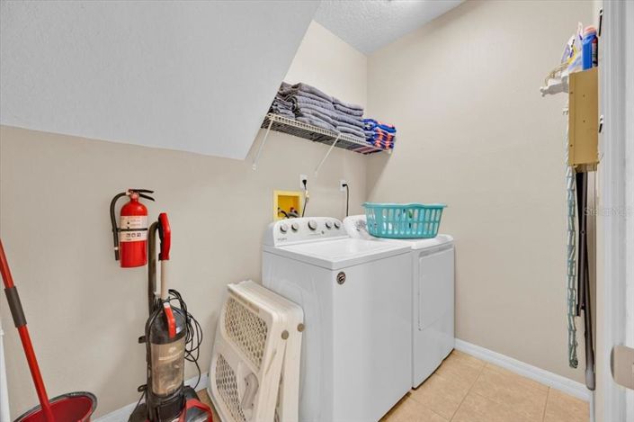 Image No.28-7 Bed Property for sale