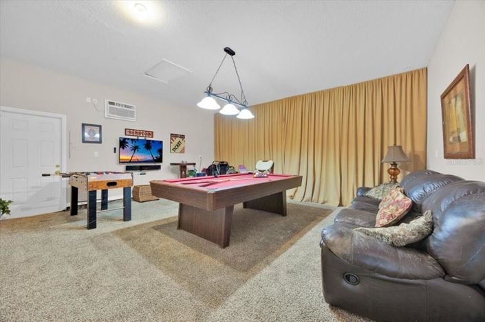 Image No.29-7 Bed Property for sale