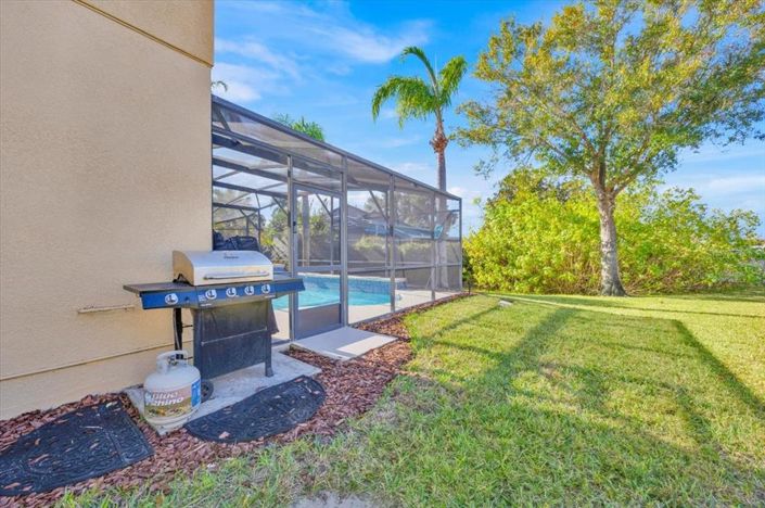 Image No.35-7 Bed Property for sale