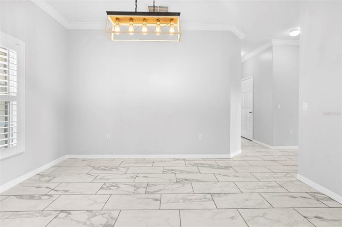 Image No.14-4 Bed Property for sale