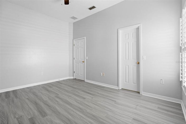 Image No.26-4 Bed Property for sale