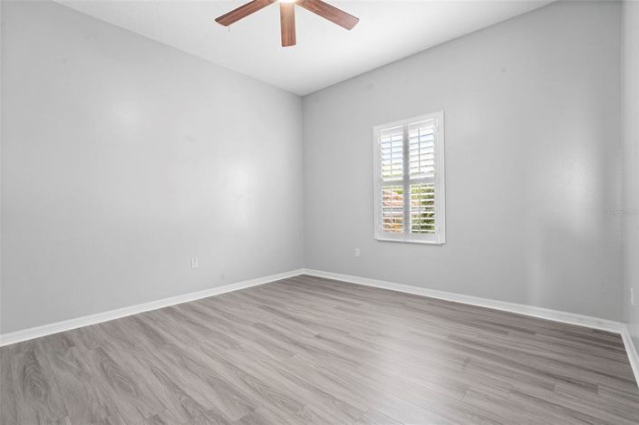 Image No.32-4 Bed Property for sale