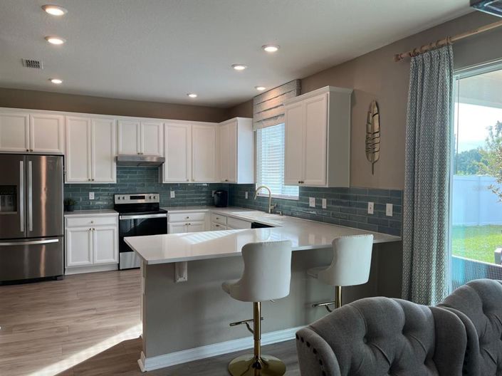 Image No.17-4 Bed Property for sale