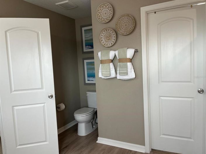 Image No.26-4 Bed Property for sale