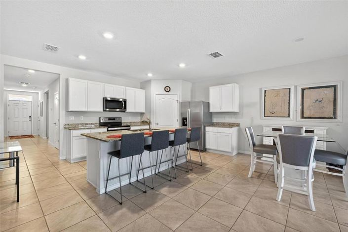 Image No.9-Propriété de 4 chambres à vendre à Haines City