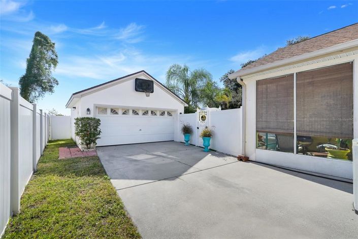 Image No.39-3 Bed Property for sale