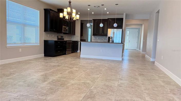 Image No.11-Propriété de 4 chambres à vendre à Kissimmee