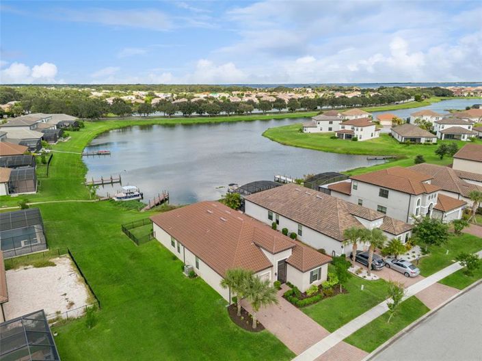 Image No.5-Propriété de 4 chambres à vendre à Kissimmee