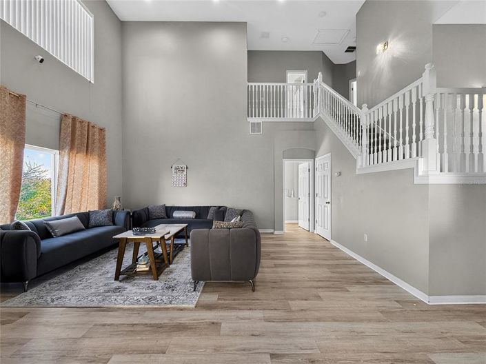 Image No.14-4 Bed Property for sale