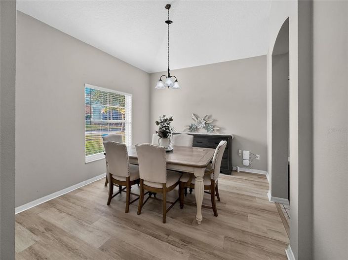 Image No.9-4 Bed Property for sale