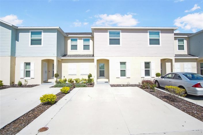 Image No.2-Maison de ville de 3 chambres à vendre à Kissimmee