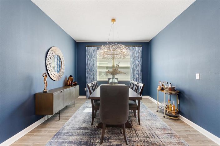 Image No.4-4 Bed Property for sale