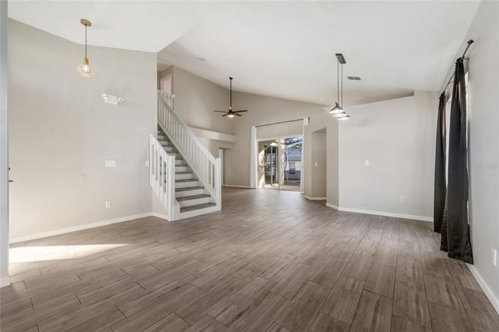 Image No.7-4 Bed Property for sale