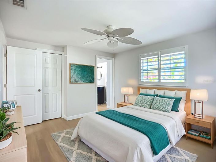 Image No.18-2 Bed Property for sale