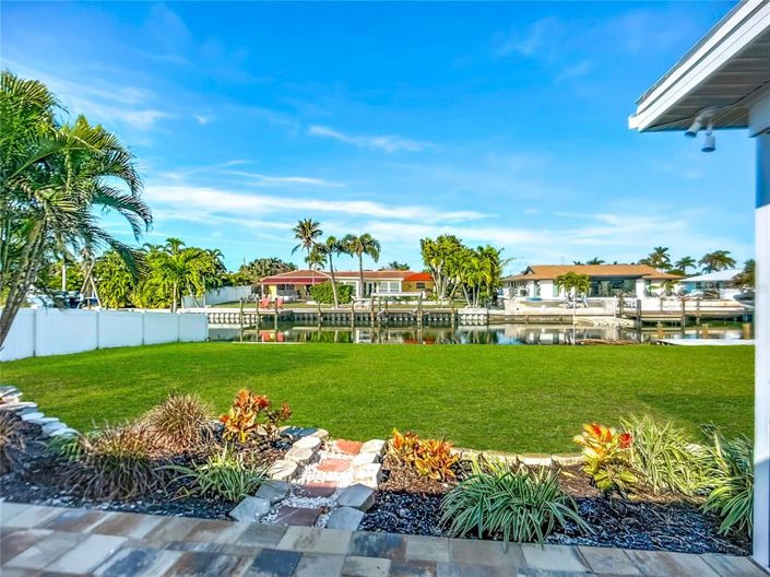 Image No.41-2 Bed Property for sale