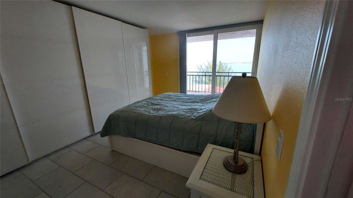 Image No.27-1 Bed Property for sale