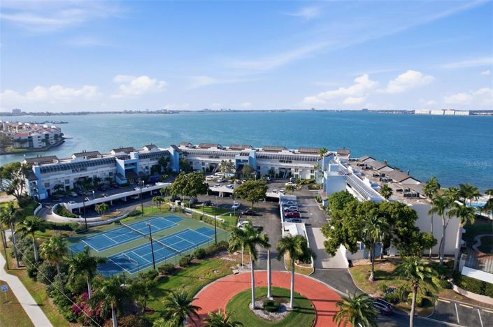 Image No.31-2 Bed Property for sale