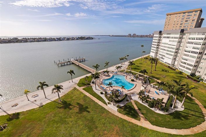 Image No.24-2 Bed Property for sale