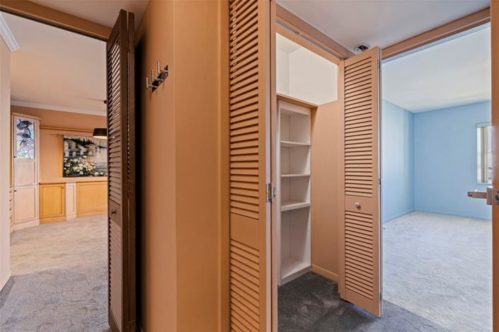 Image No.27-2 Bed Property for sale