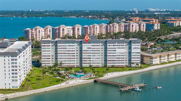 Image No.38-2 Bed Property for sale