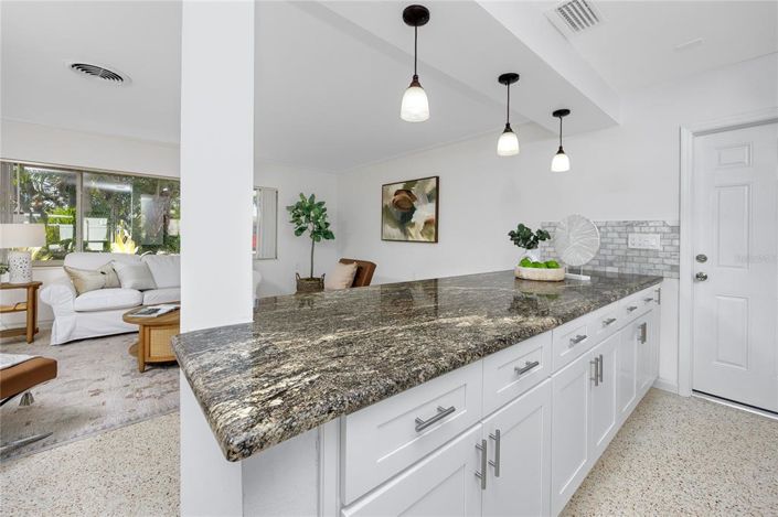 Image No.11-2 Bed Property for sale