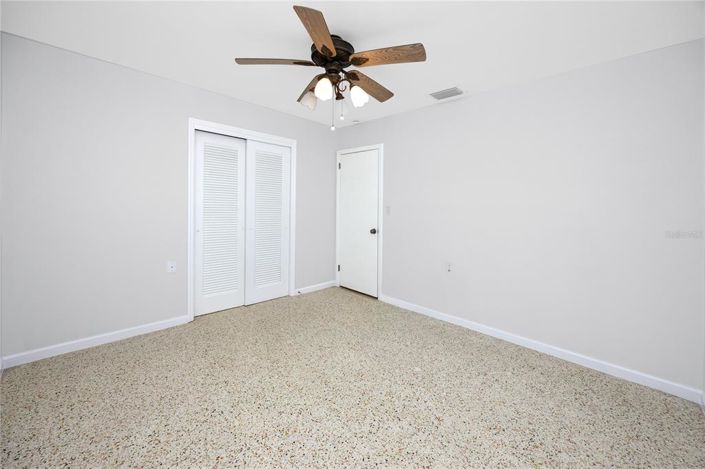 Image No.23-2 Bed Property for sale