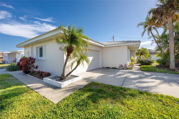 Image No.5-2 Bed Property for sale