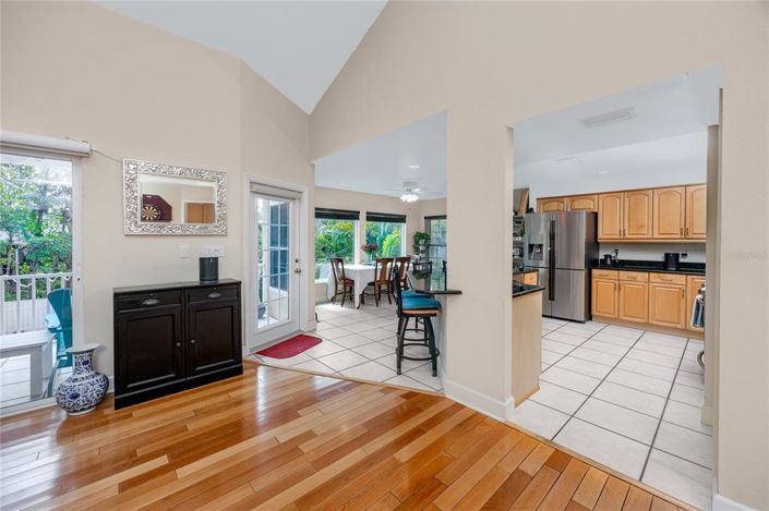 Image No.15-4 Bed Property for sale