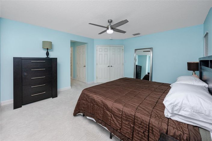 Image No.30-4 Bed Property for sale