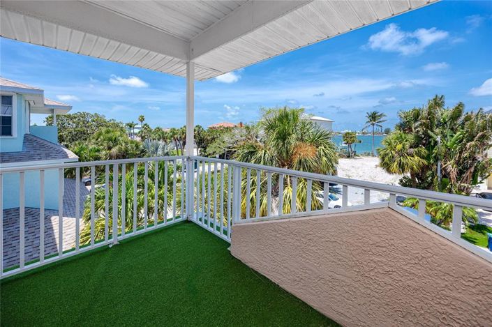 Image No.4-4 Bed Property for sale