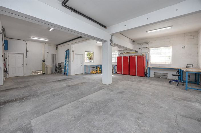 Image No.54-4 Bed Property for sale