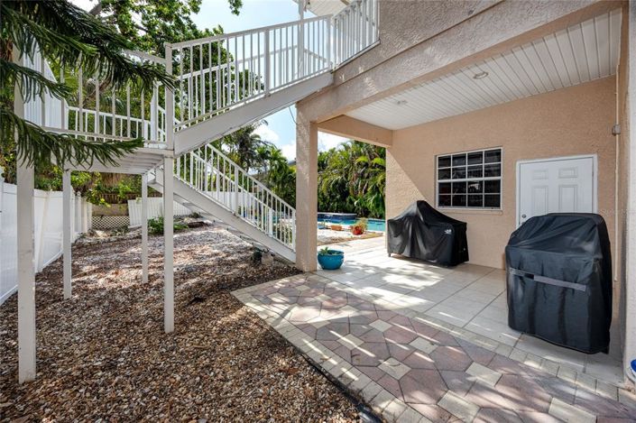 Image No.55-4 Bed Property for sale