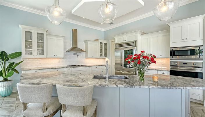 Image No.20-4 Bed Property for sale