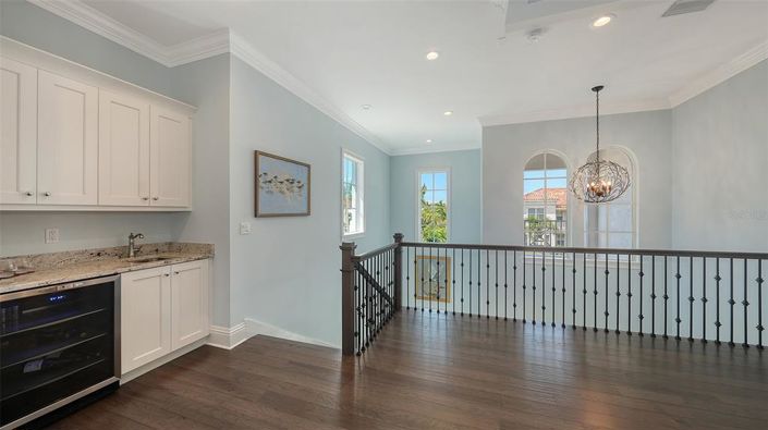 Image No.36-4 Bed Property for sale