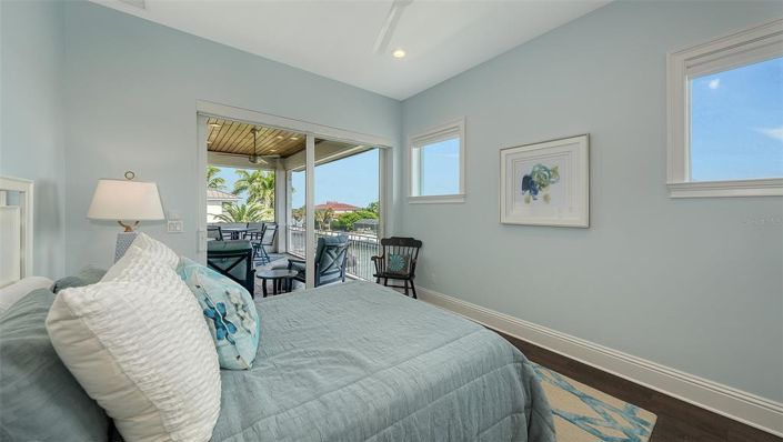 Image No.39-4 Bed Property for sale