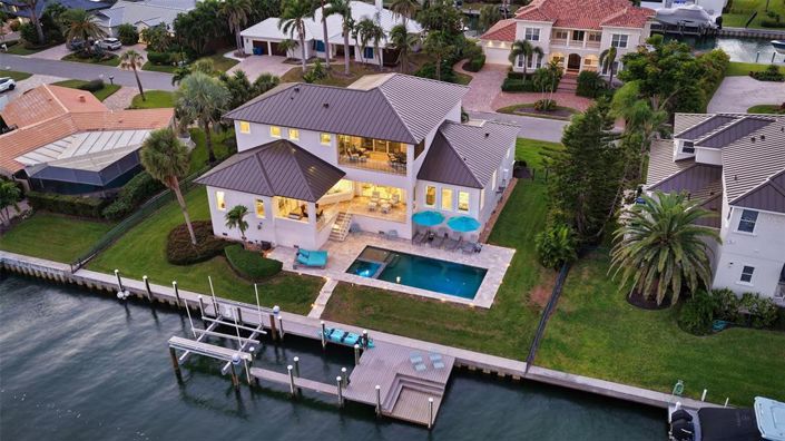 Image No.46-4 Bed Property for sale