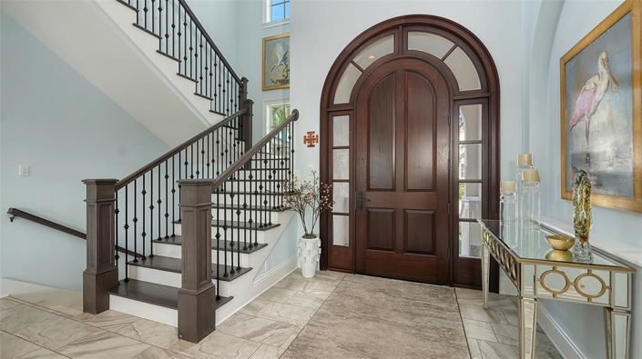 Image No.50-4 Bed Property for sale