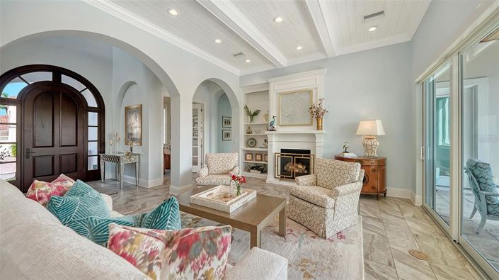 Image No.53-4 Bed Property for sale