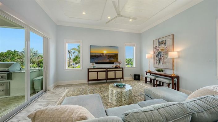 Image No.59-4 Bed Property for sale