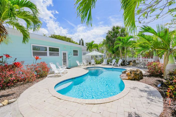 Image No.33-3 Bed Property for sale