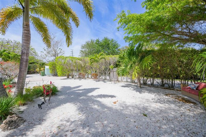 Image No.9-3 Bed Property for sale