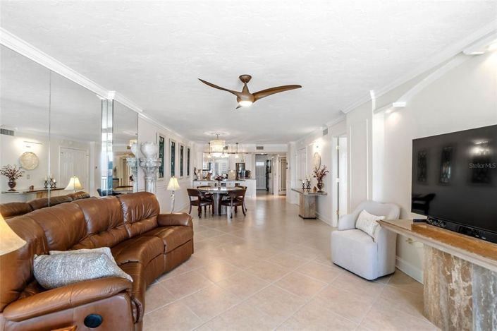 Image No.6-2 Bed Property for sale