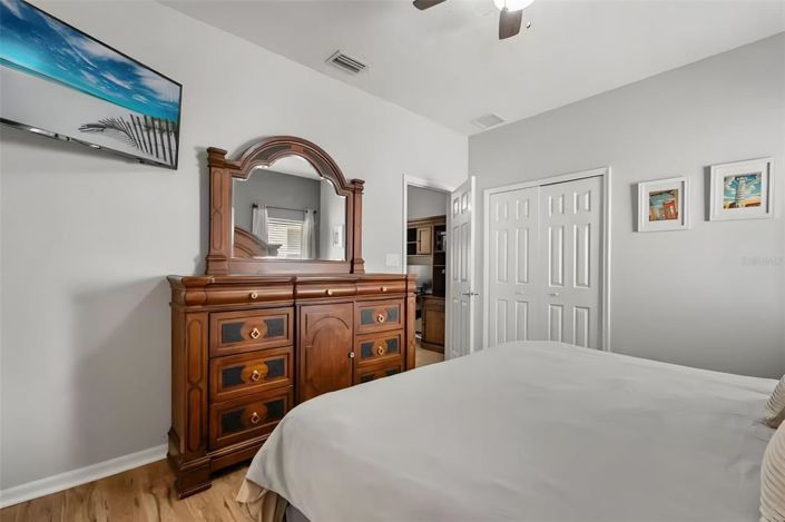 Image No.29-6 Bed Property for sale