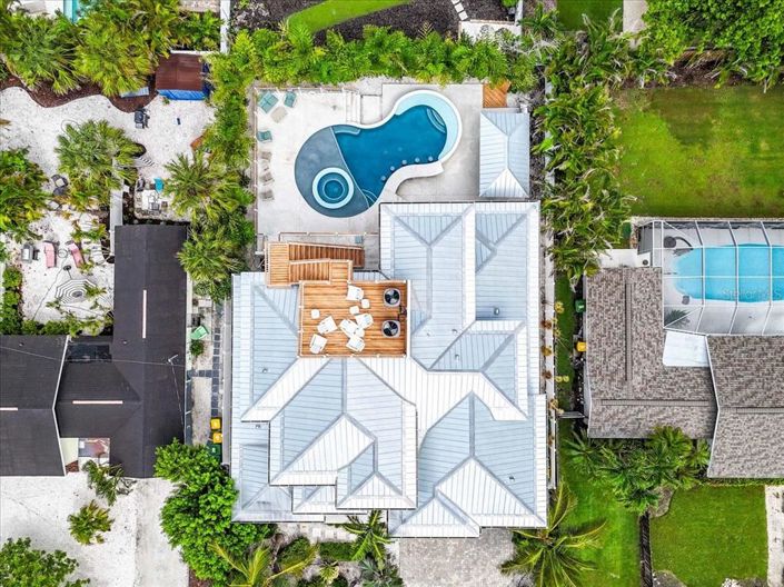 Image No.34-9 Bed Property for sale