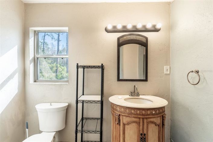 Image No.14-5 Bed Property for sale